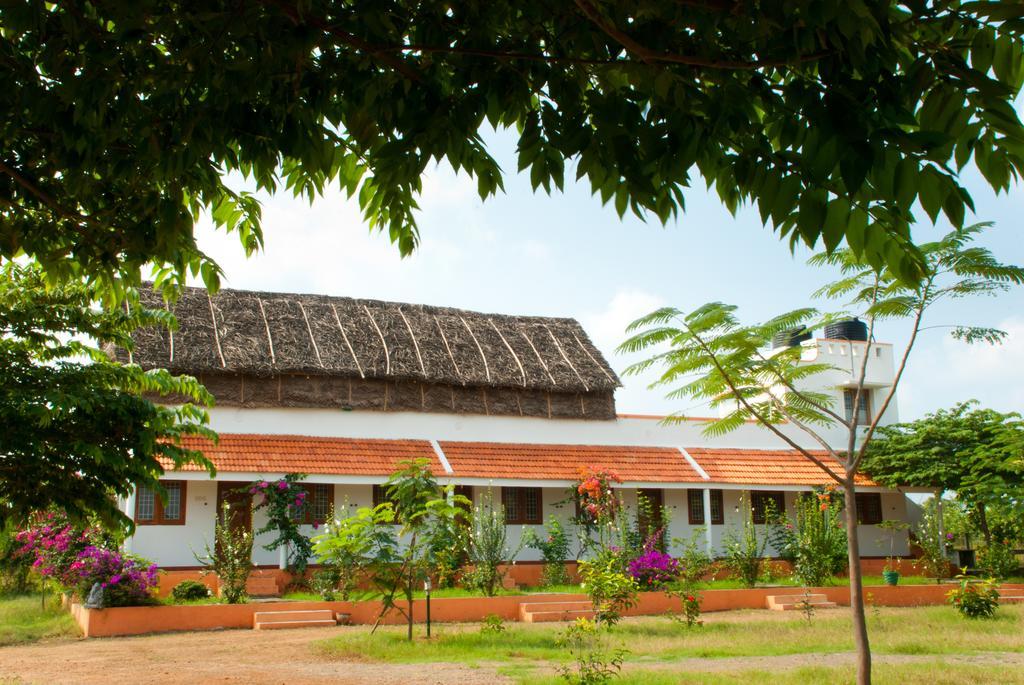 The Mountain Retreat Hotel Tiruvannāmalai Buitenkant foto