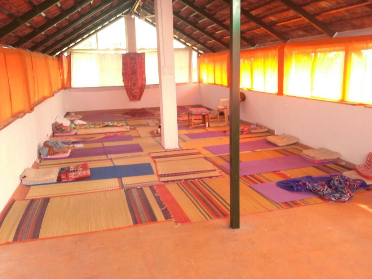 The Mountain Retreat Hotel Tiruvannāmalai Buitenkant foto